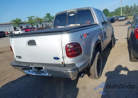 2003 Ford F-150 Lariat/Xlt z USA, uszkodzony, nr VIN 1FTRW08L63KA67439
